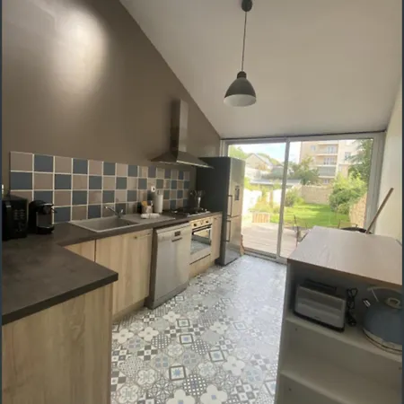 Apartment Le Garden Wifi Jardin Gare