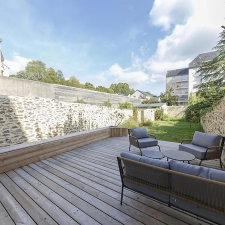 Apartment Le Garden Wifi Jardin Gare Laval (Mayenne)